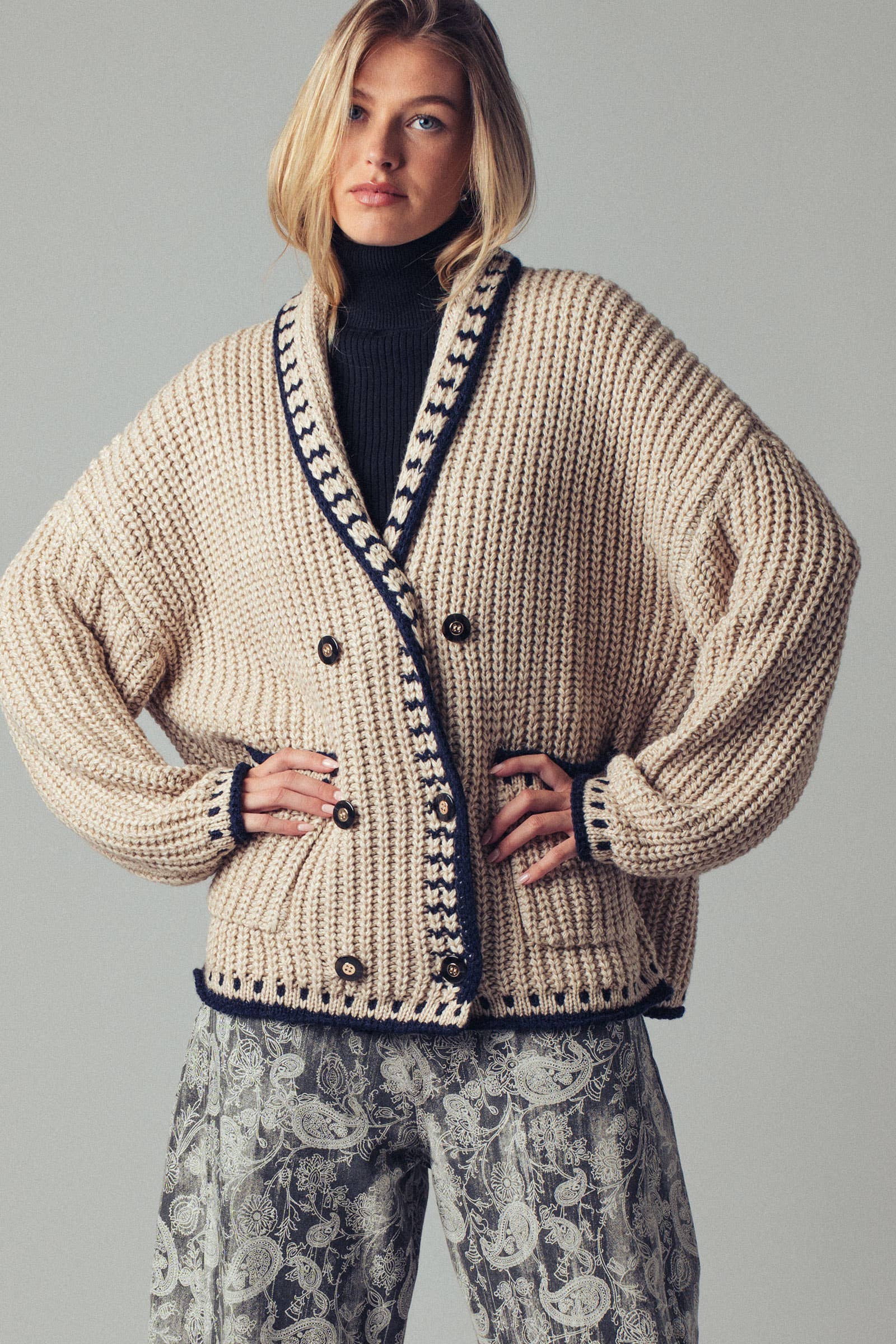 Chunky Knit Oversized Contrast Cardigan