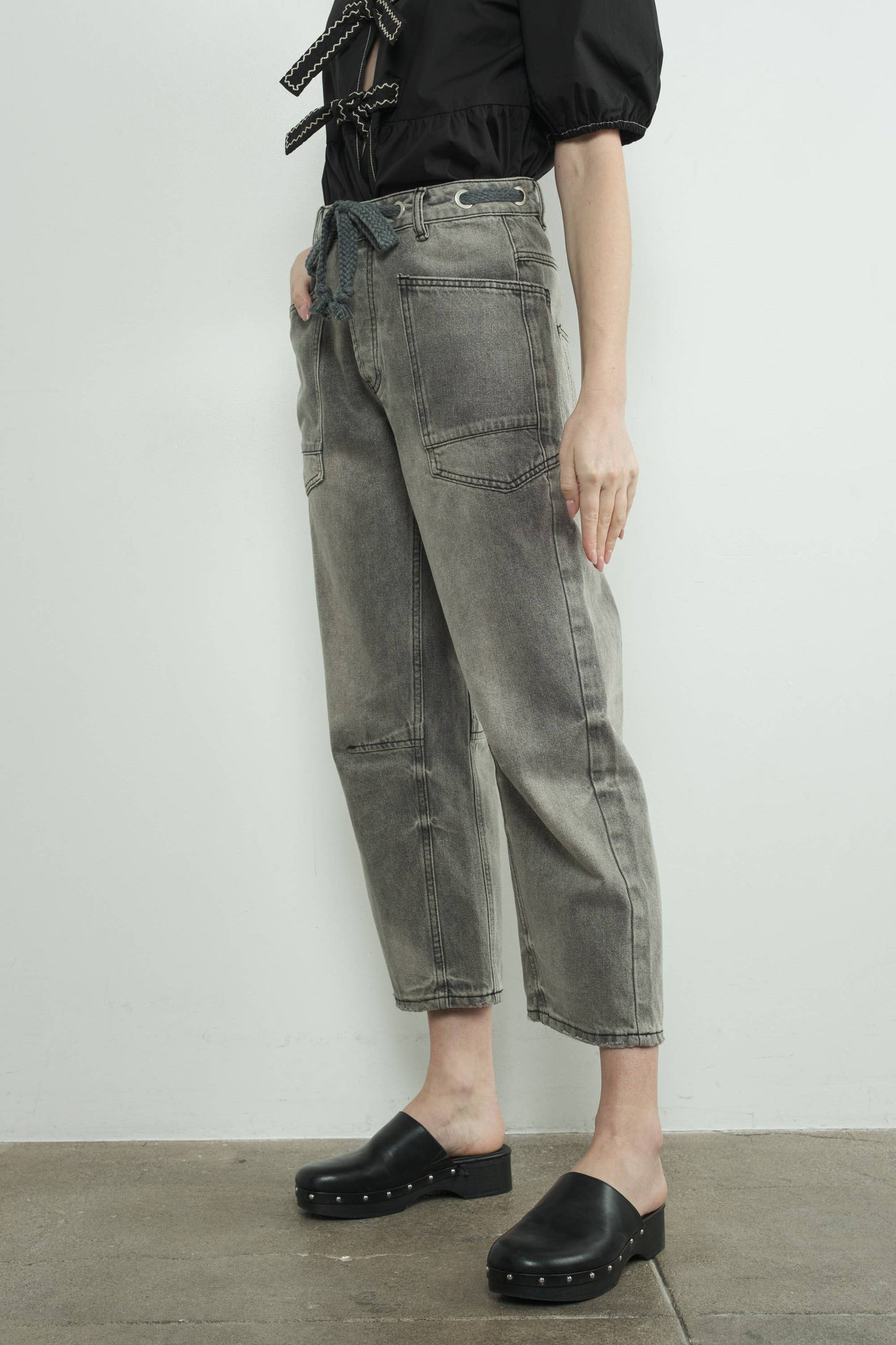 Barrel Denim Pants w/ Drawstring Waist