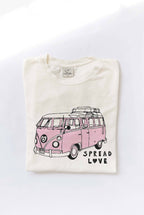 "Spread Love" T-shirt