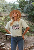 "Spread Love" T-shirt