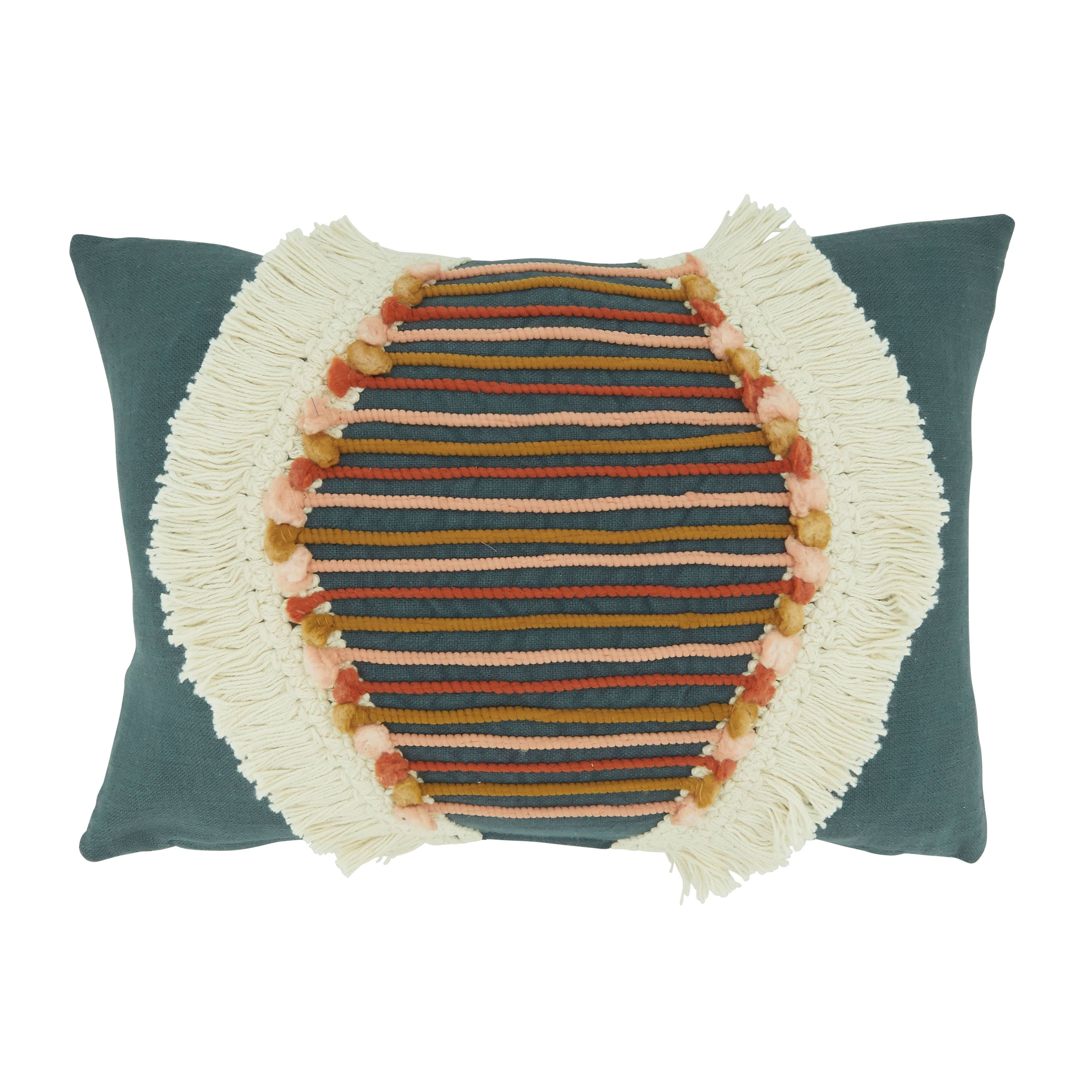 Throw Pillow With Fringe Lace Design