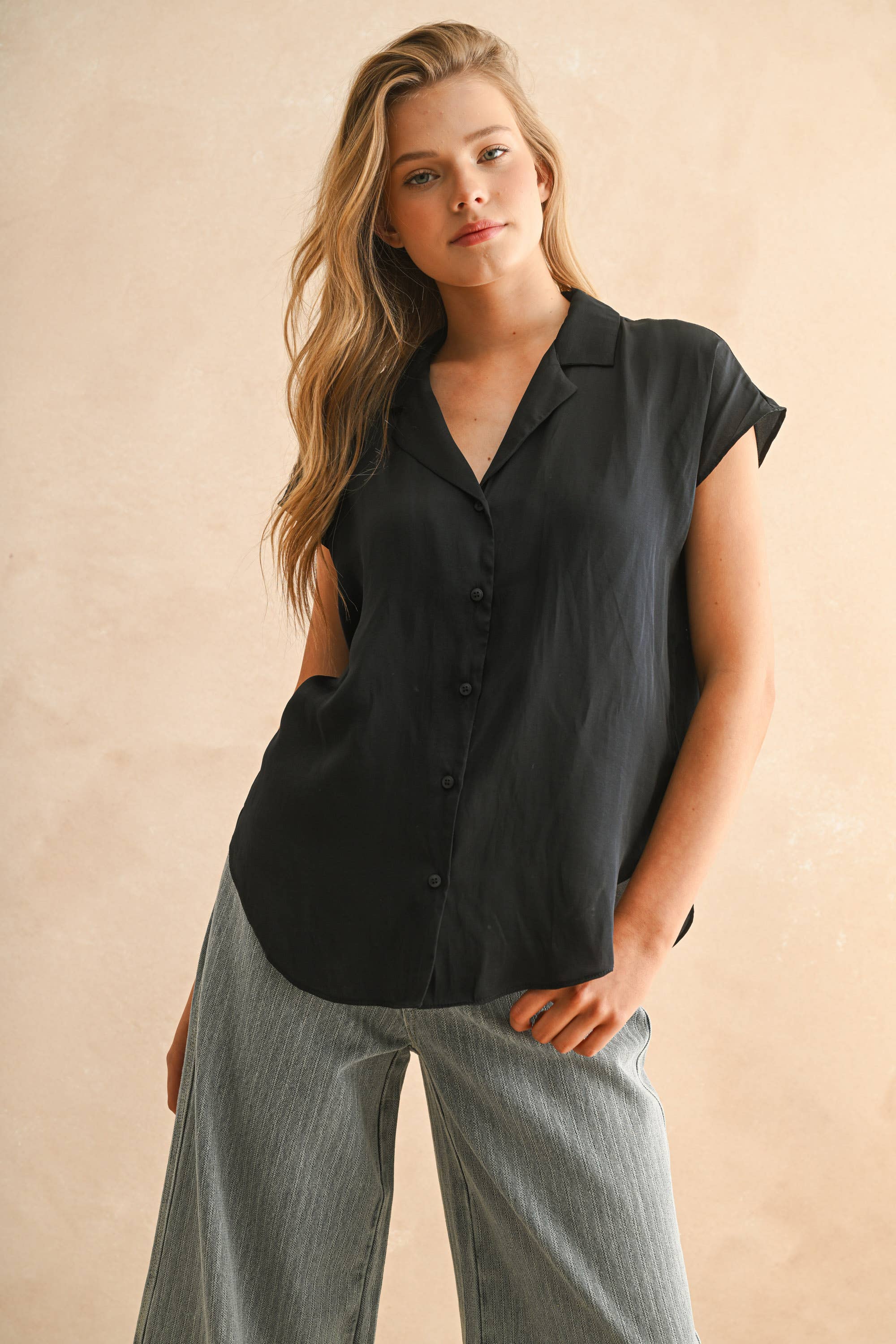 Button Down Rolled Sleeve Shirt