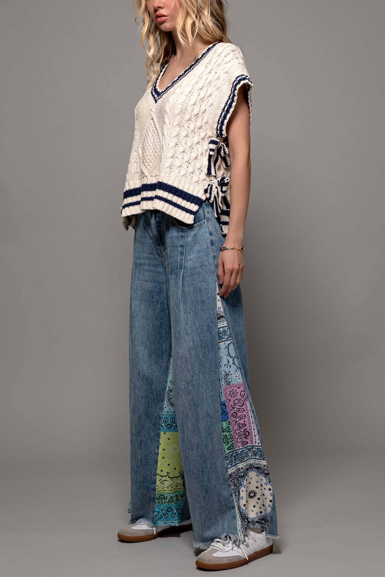 Paisley Bandana Print Wide-Leg Denim Jeans