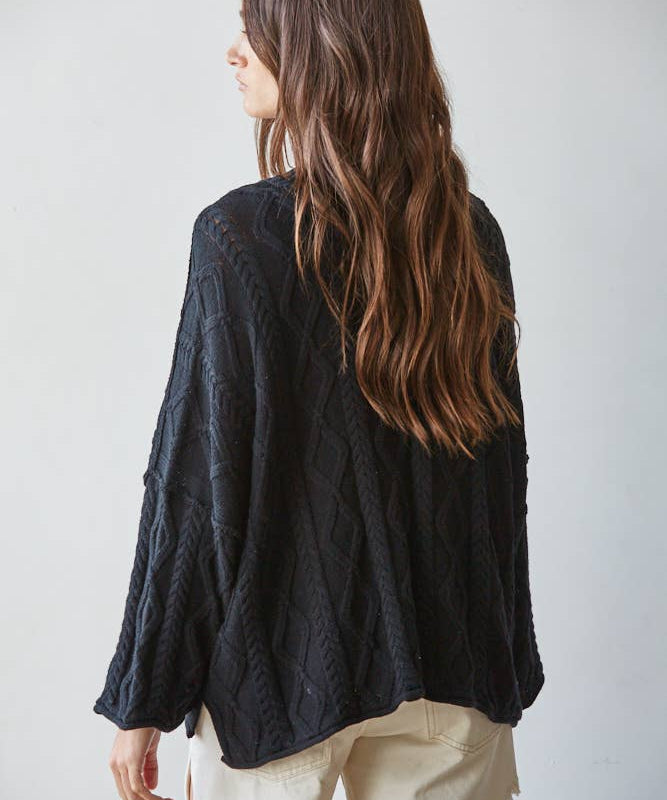 Quarter Sleeve Loose Cable Knit Sweater