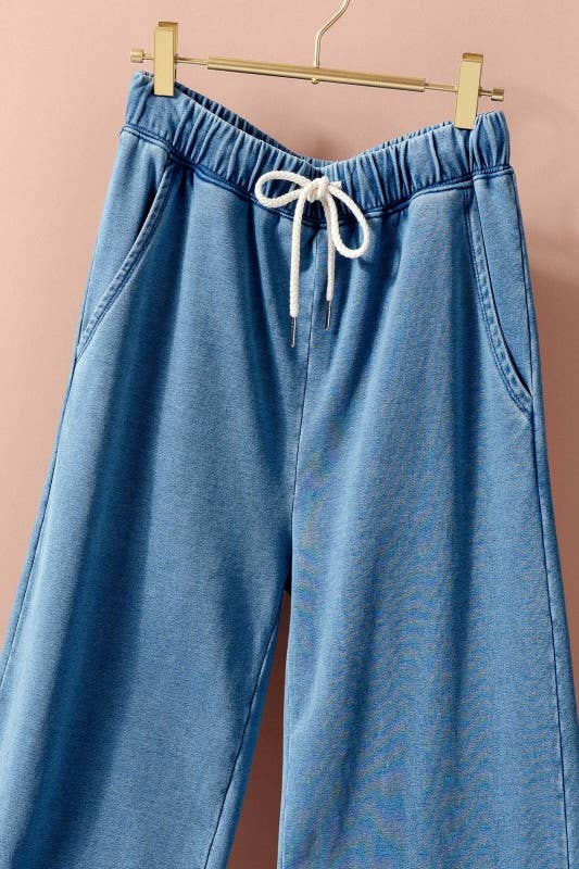 Relaxed Wide Leg Drawstring Pants
