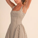ID10390 STRIPED JUMBO BACK BUCKLE PIPING DETAIL MIDI DRESS