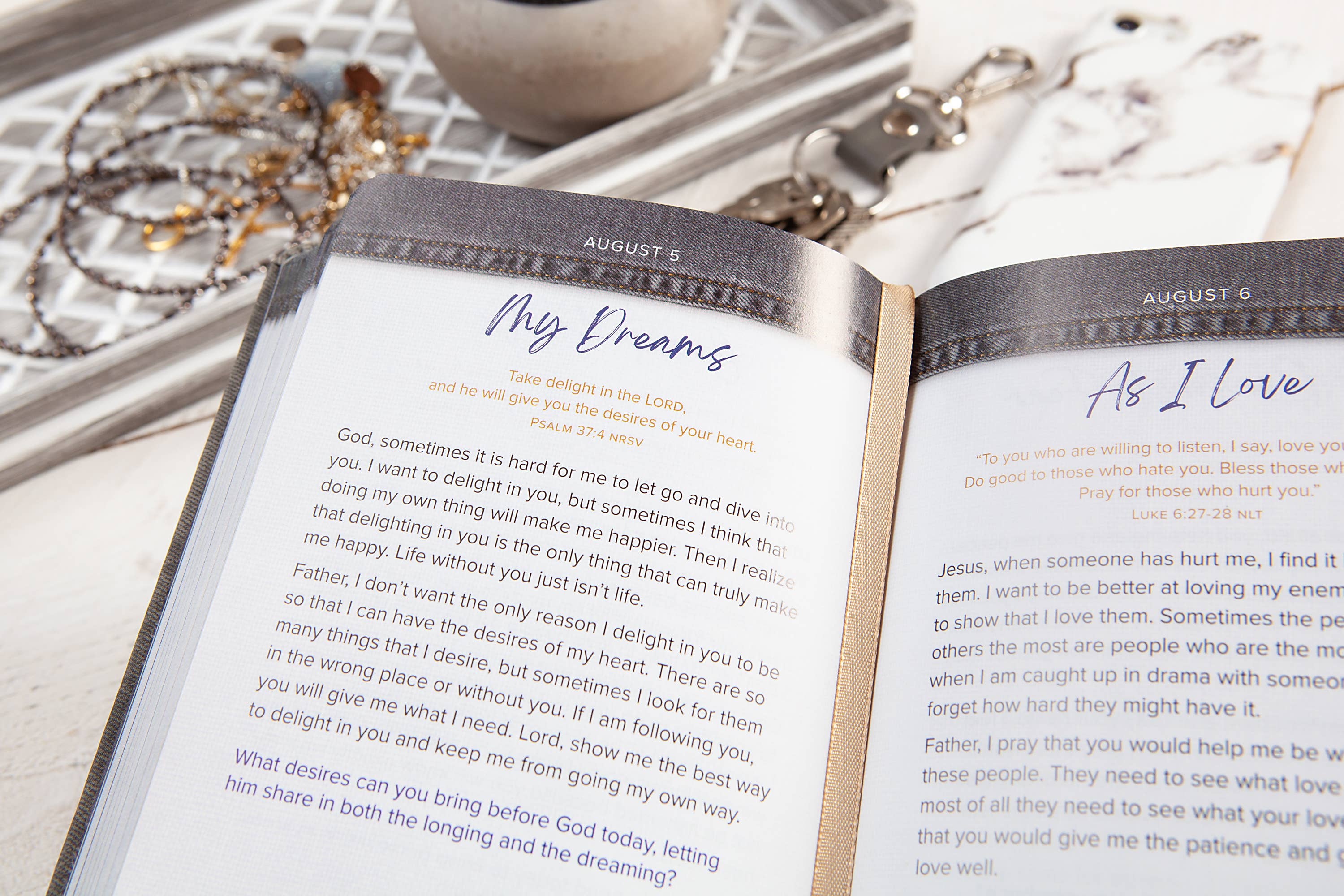 365 Days of Prayer for Teens (Prayer Devotional)
