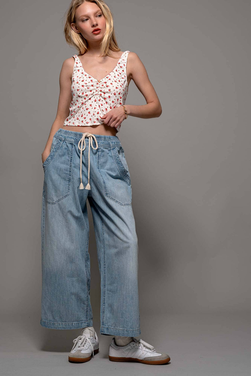 Coastal Breeze Wide-Leg Cropped Denim Pants