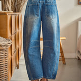 AJP5114 EMBROIDERED DETAIL COTTON BARREL PANTS