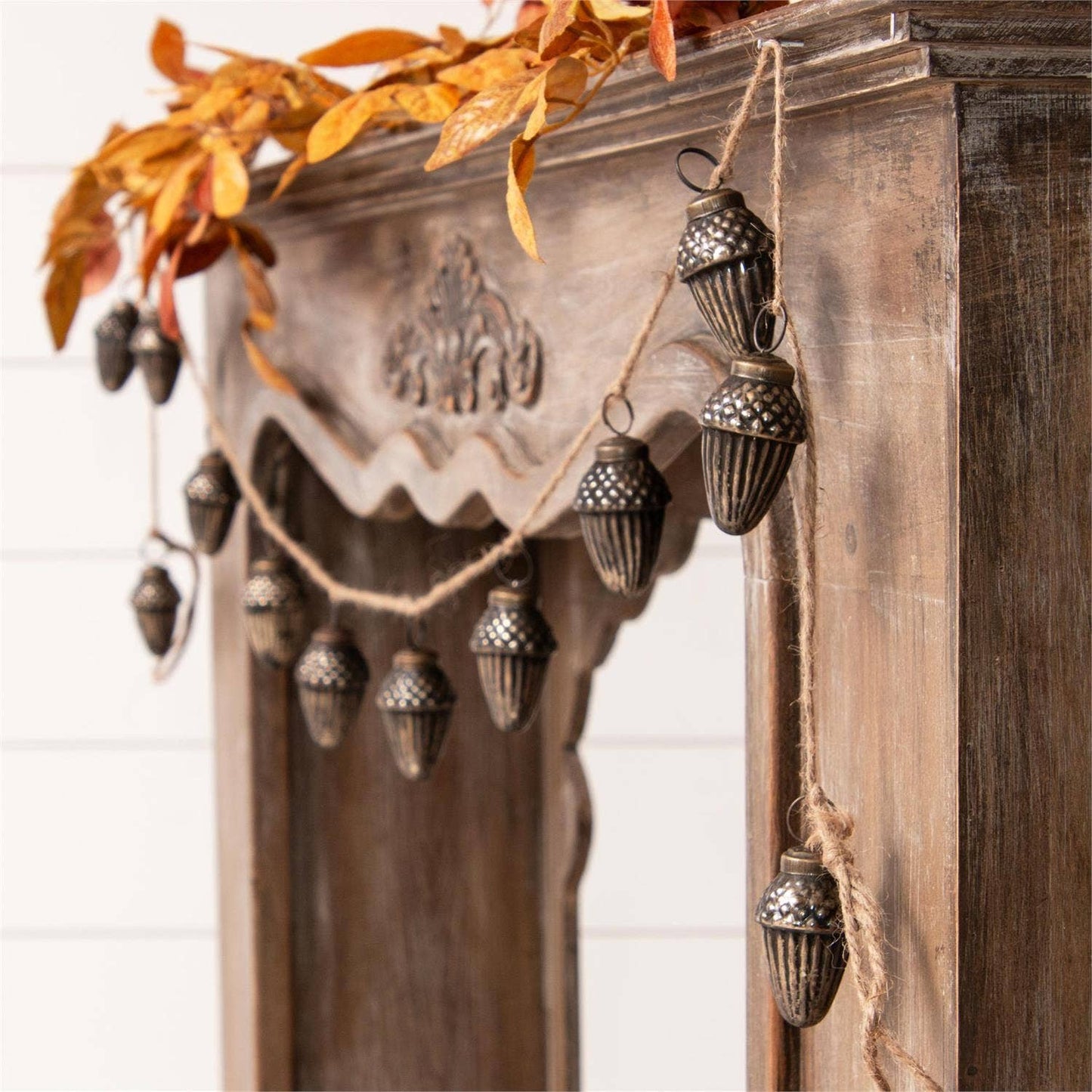 Antiqued Glass Acorns Garland