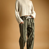 J7541   BUTTON FRONT EASY KNITTED CARDIGAN