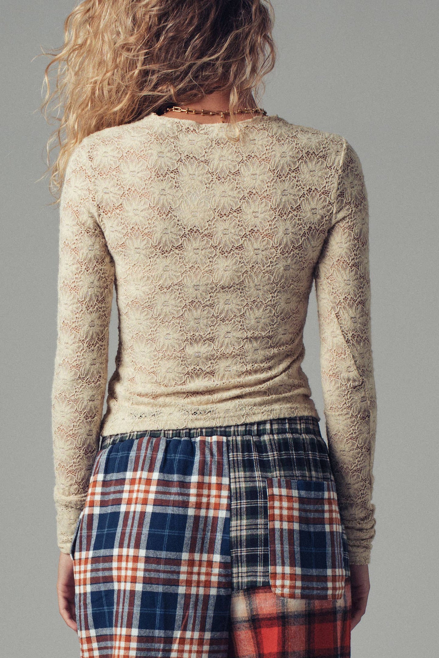 Romantic Floral Stretch Lace Layering Top