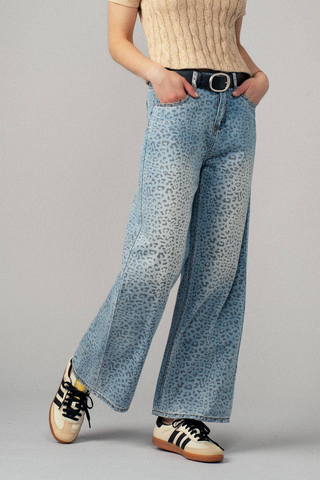 Leopard Print Wide-Leg Denim Pants