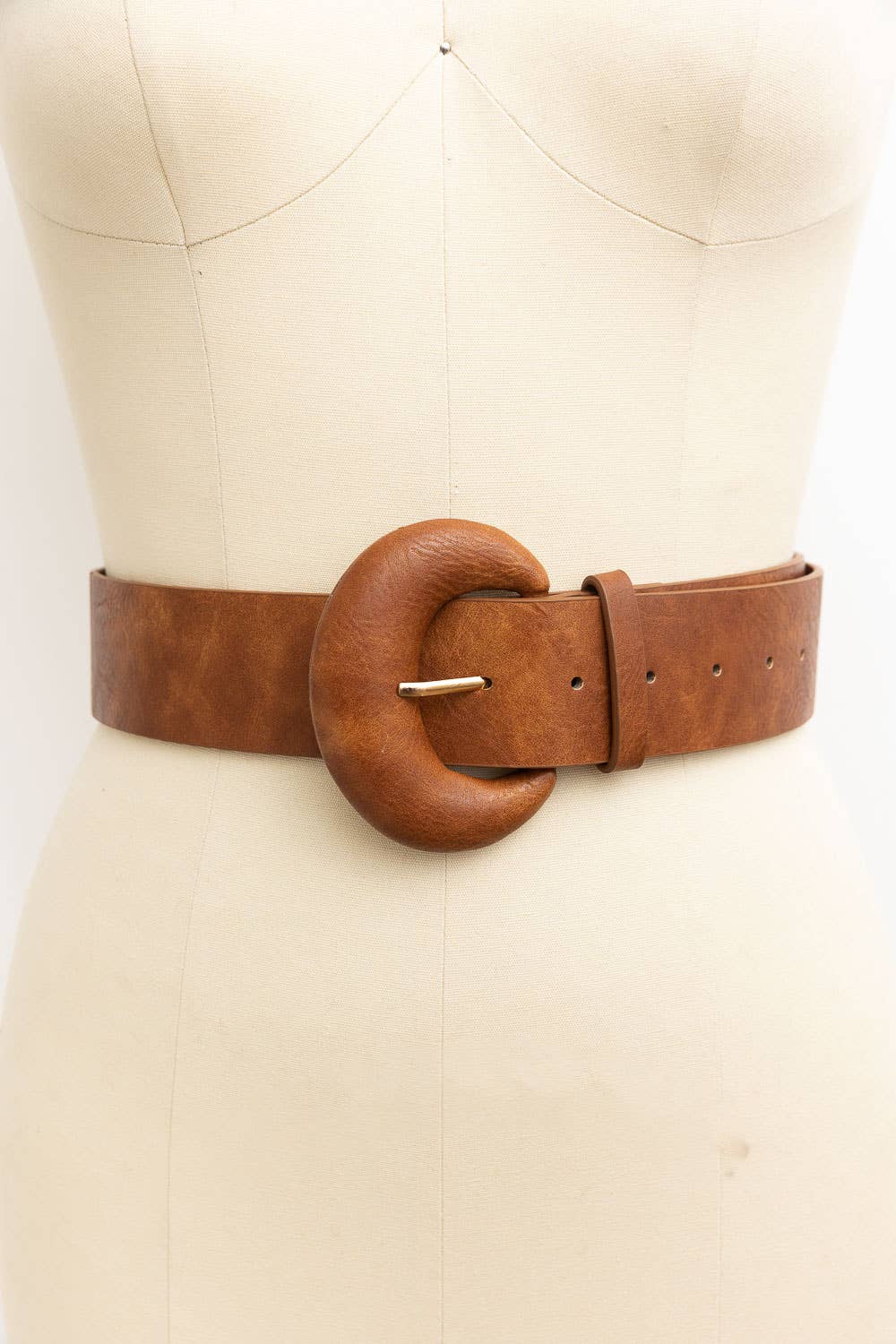 D-Ring Style Weathered Leather Belt
