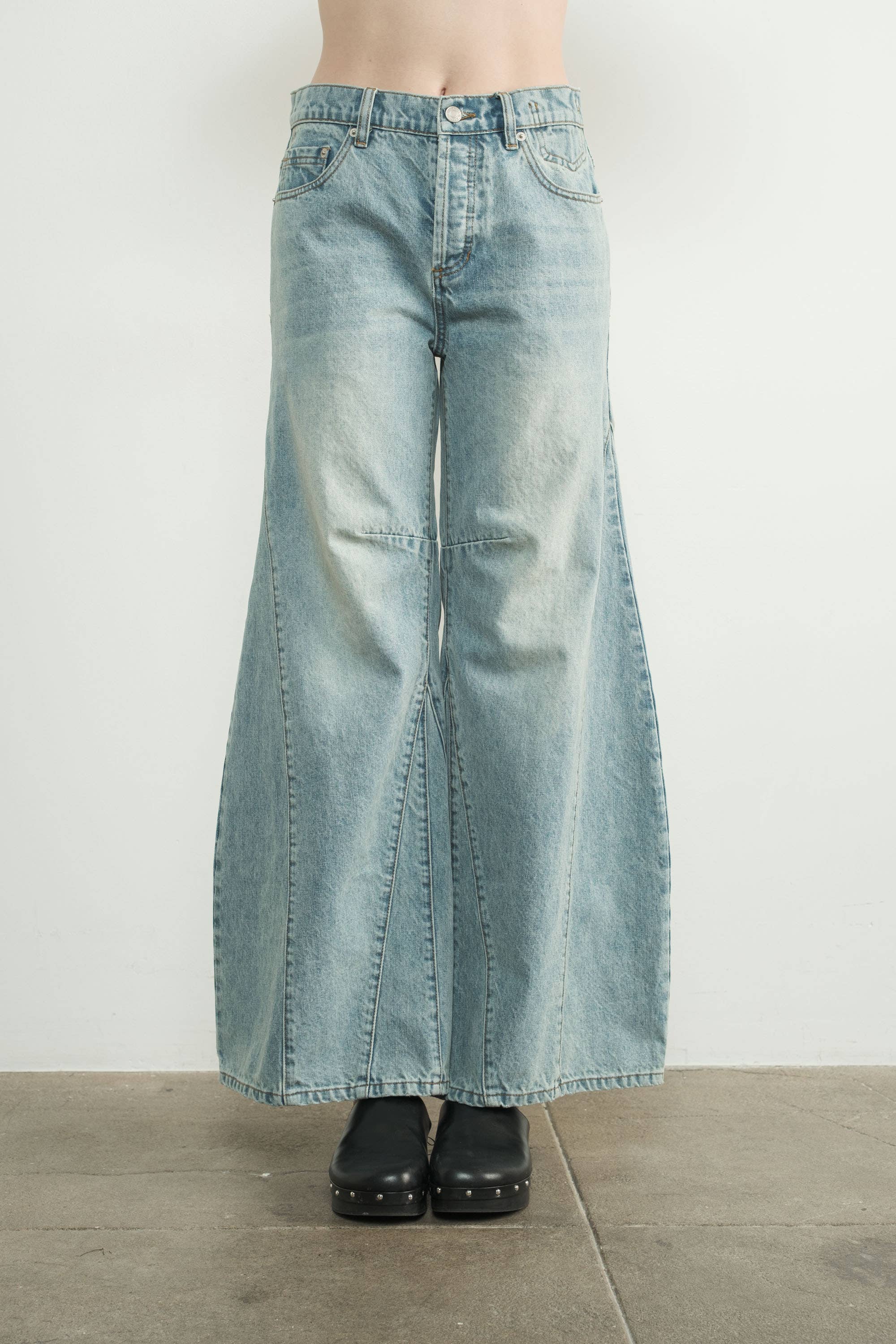 Vintage Washed Low-Rise Jeans