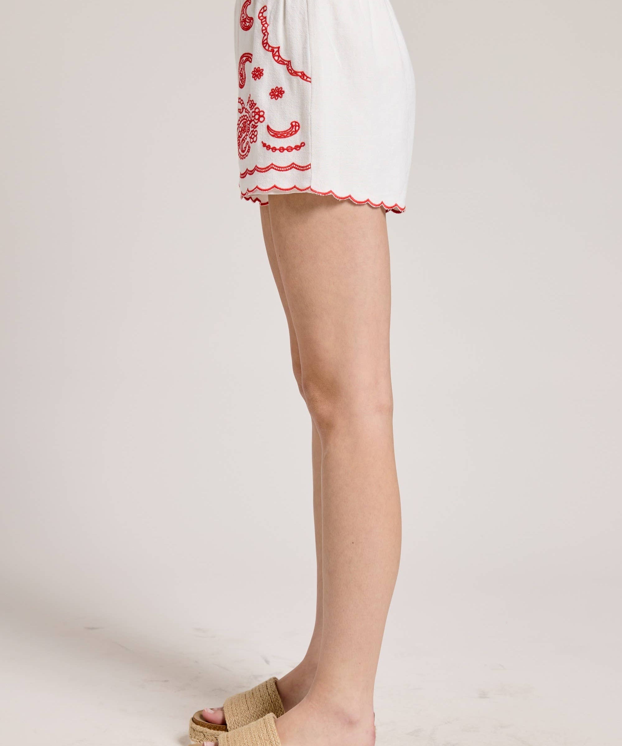 Embroidered Elastic Waist Shorts