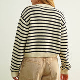 J6774   STRIPED PATTERN BUTTON FRONT KNITTED CARDIGAN