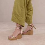 The Oceana | Rose Garden Gingham Wrap Wedge