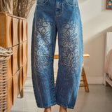 AJP5114 EMBROIDERED DETAIL COTTON BARREL PANTS