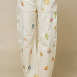 Seashell Beach Motif Print Barrel Denim Pants