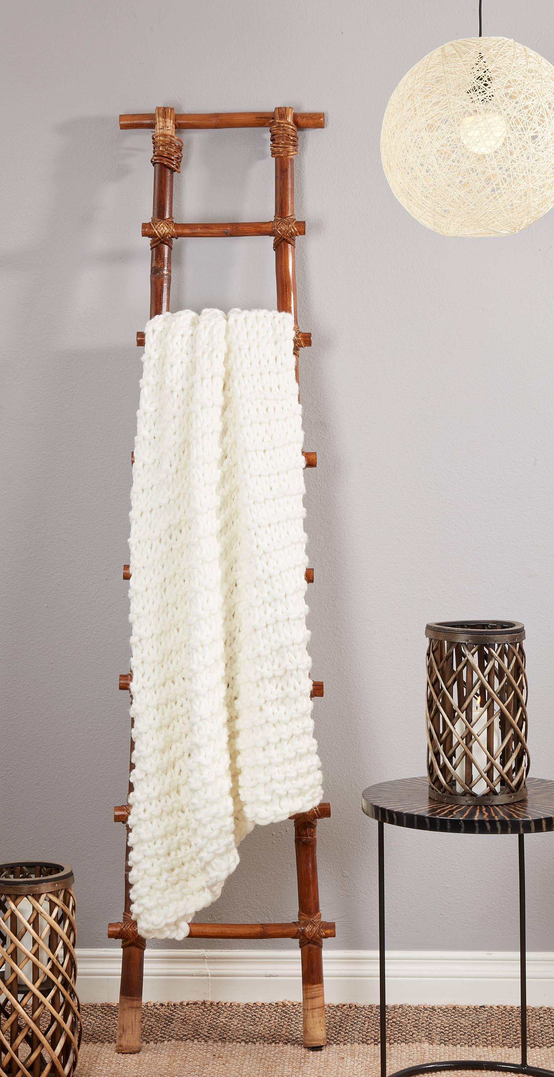 Vintage Style Chunky Knit Throw