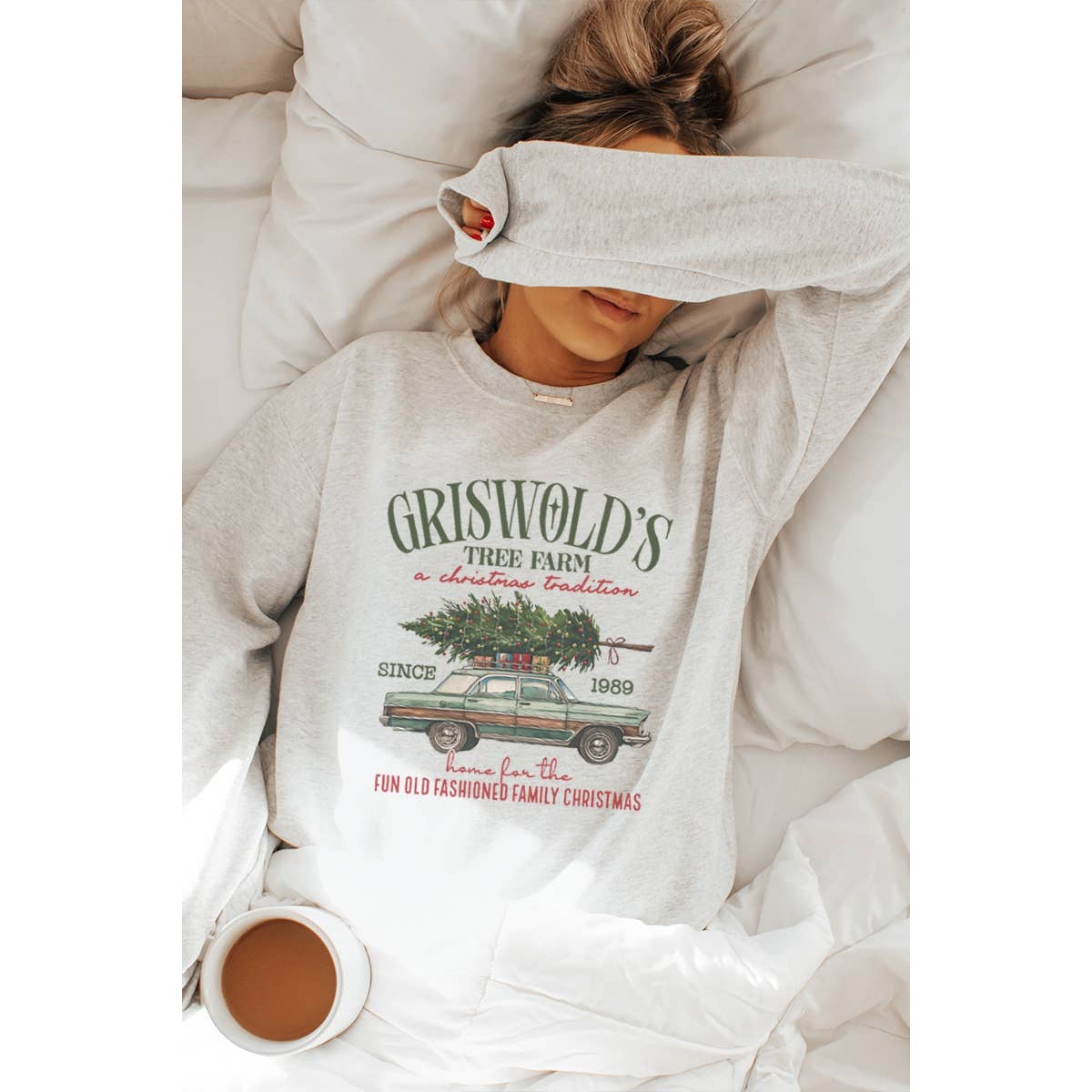 GRISWOLDS TREE FARM VINTAGE GRAPHIC SWEATSHIRTS