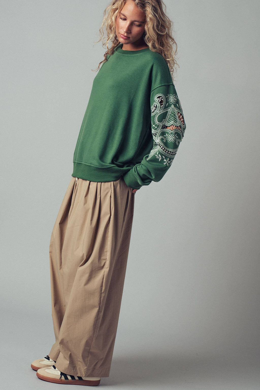 Romantic Lace Embroidered Sleeve Sweatshirt