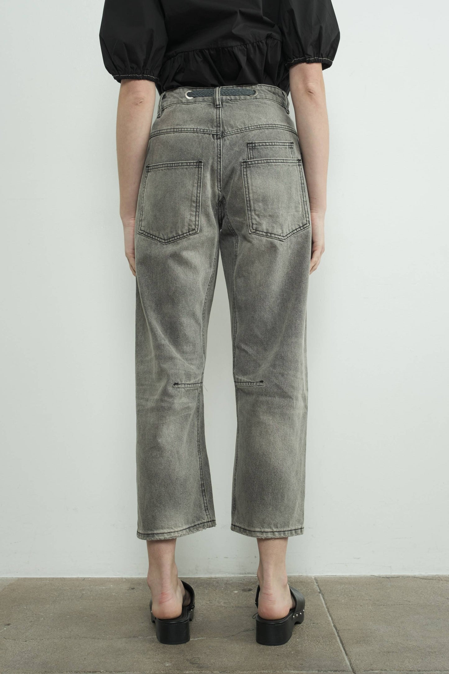 Barrel Denim Pants w/ Drawstring Waist