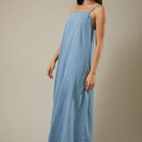SLEEVELESS A-LINE LIGHT WEIGHT DENIM MAXI DRESS