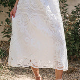 SLEEVELESS LACE TOP AND SKIRT SET WITH SCALLOPED HEM