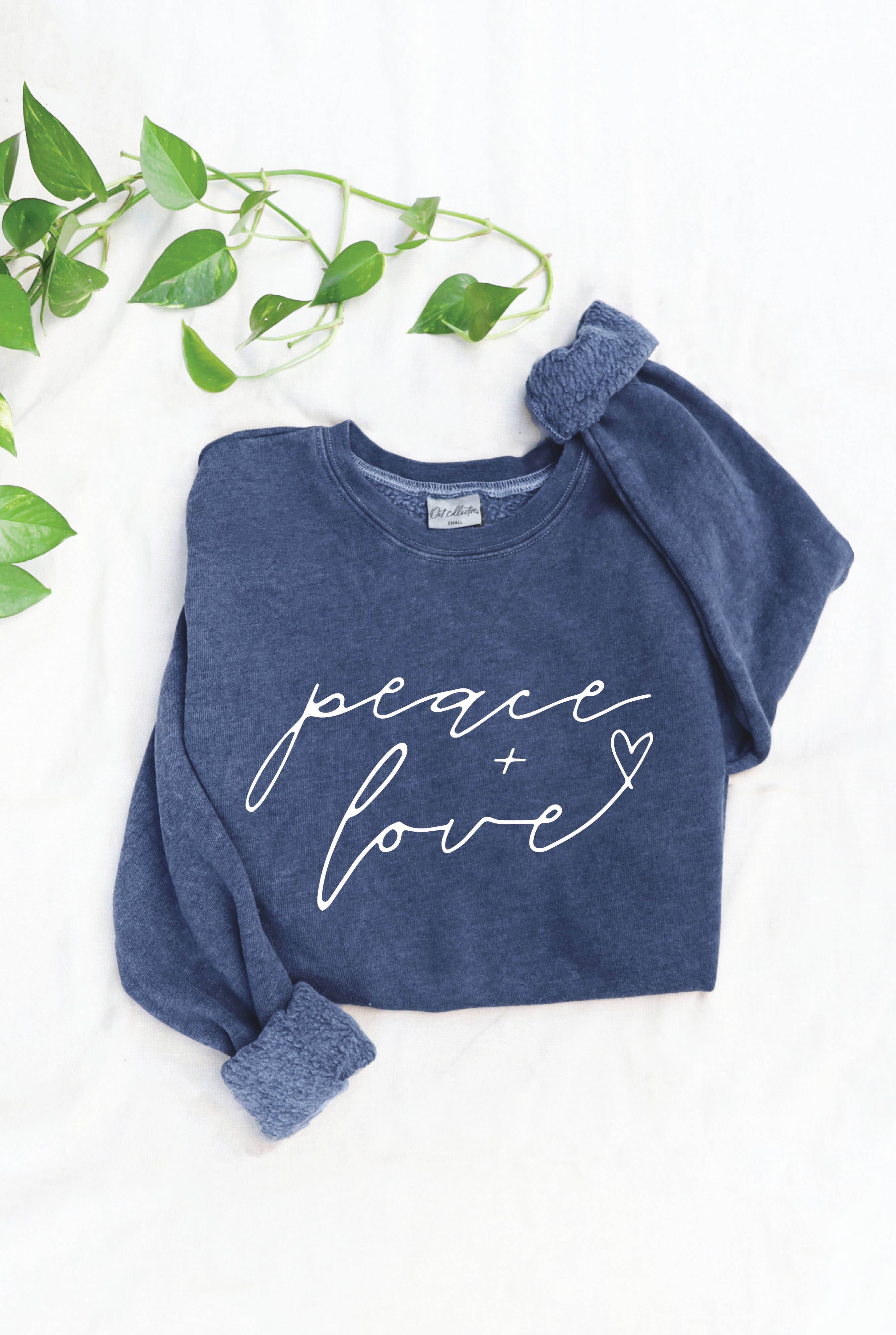 "PEACE AND LOVE" Graphic Sweatshirt