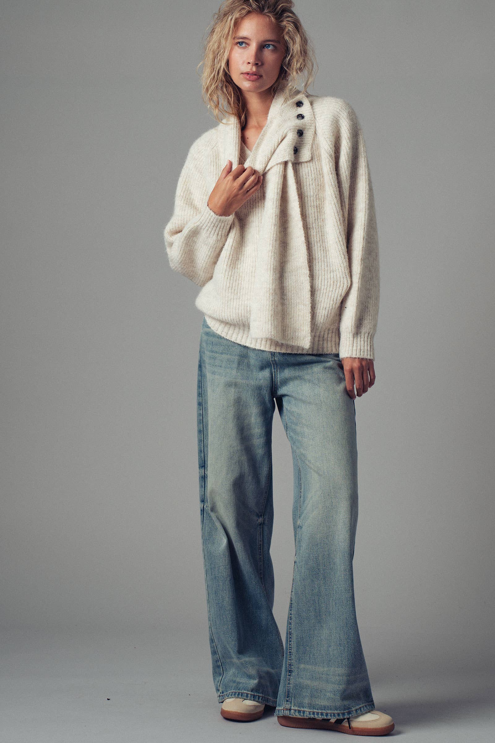 Detachable Scarf Ribbed Knit Sweater Top