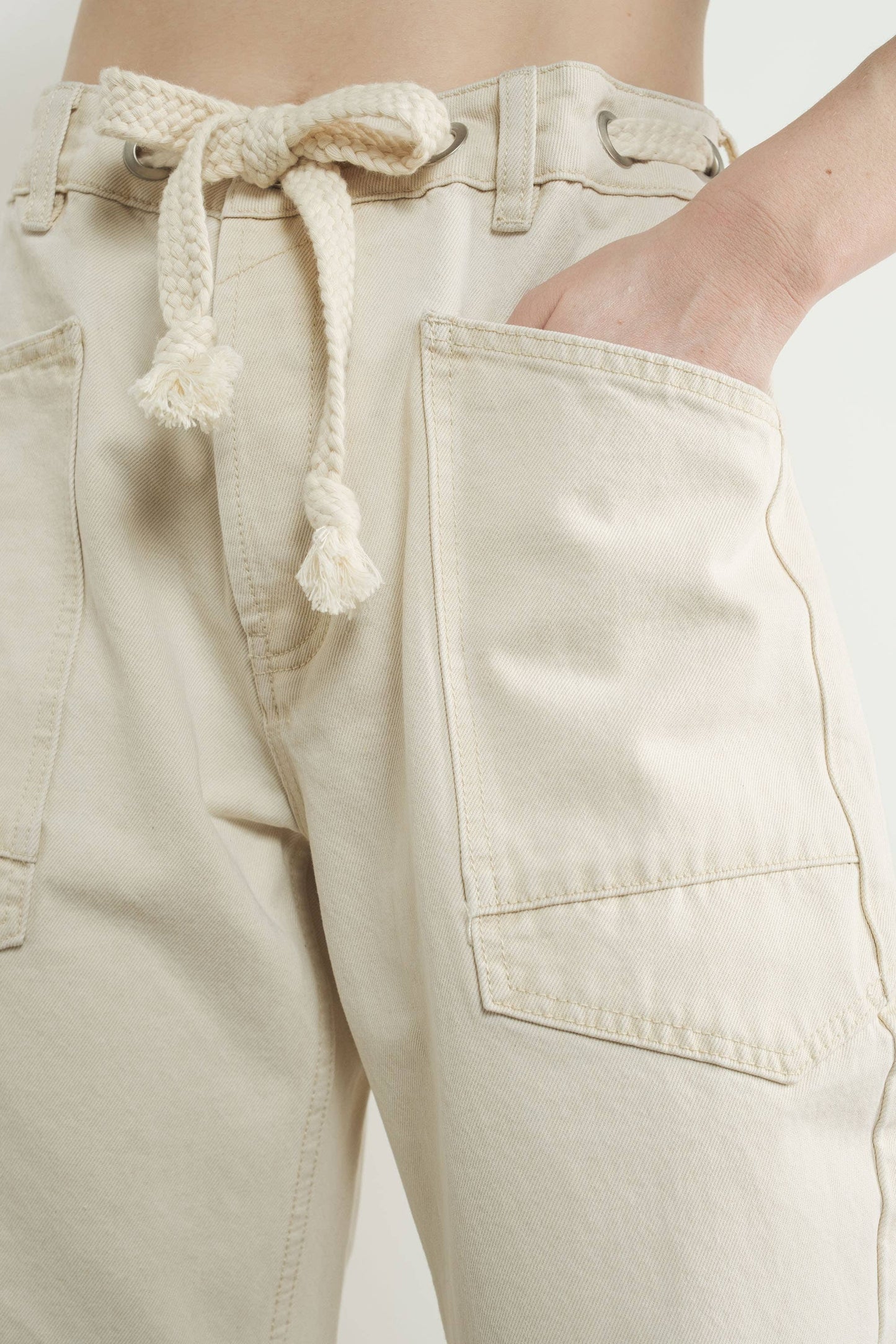 Barrel Denim Pants w/ Drawstring Waist
