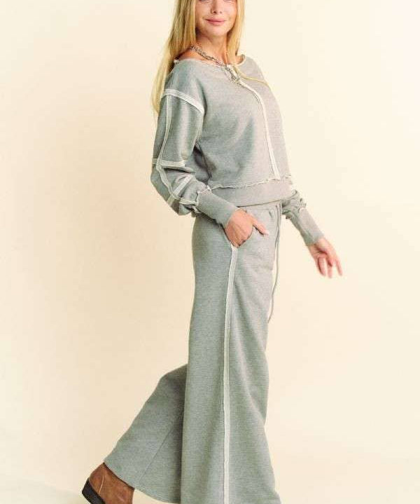 Raw Edge Outseam Sweatshirt