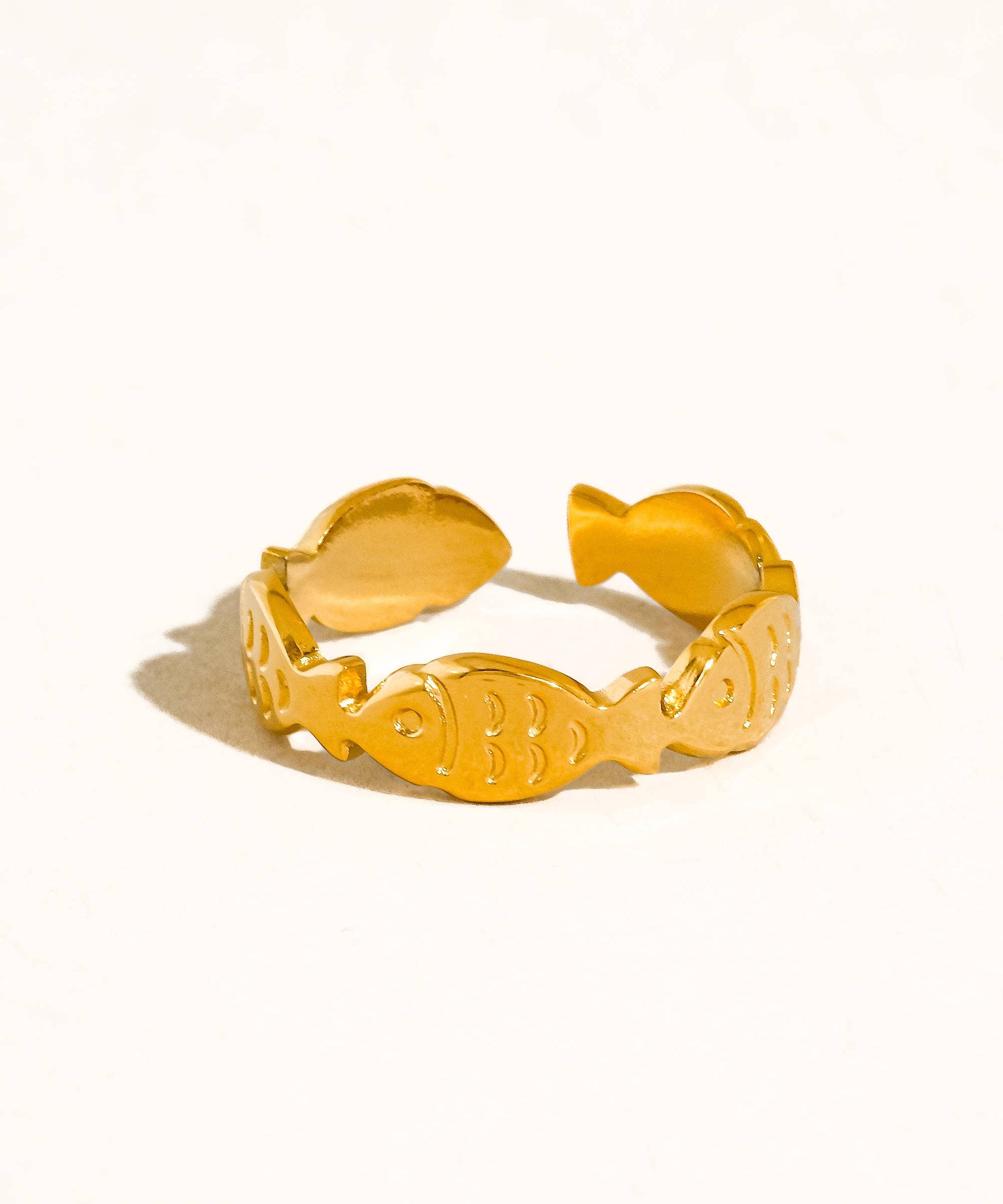 Livia 18K Gold Non-Tarnish Fish Wrap Open Ring